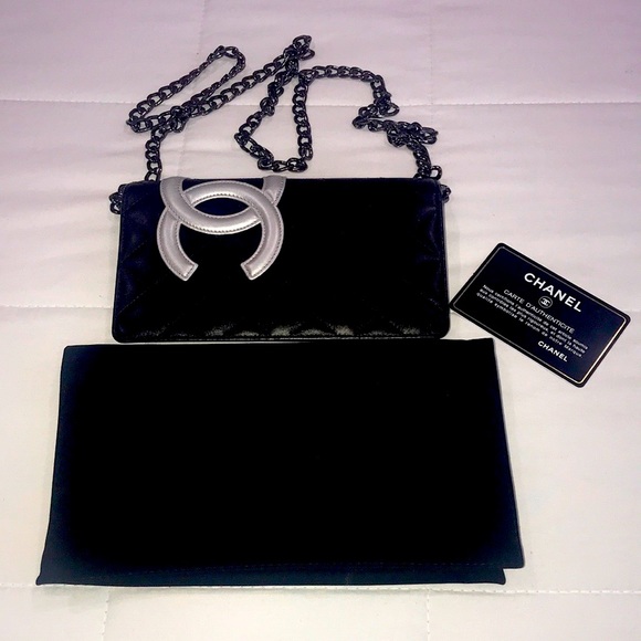 Authentic Carbon CC wallet. Chain included - Picture 2 of 9